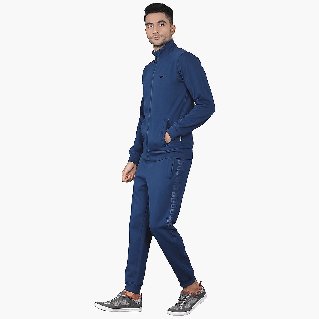 wildcraft track suit